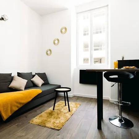 Superbe Studio A